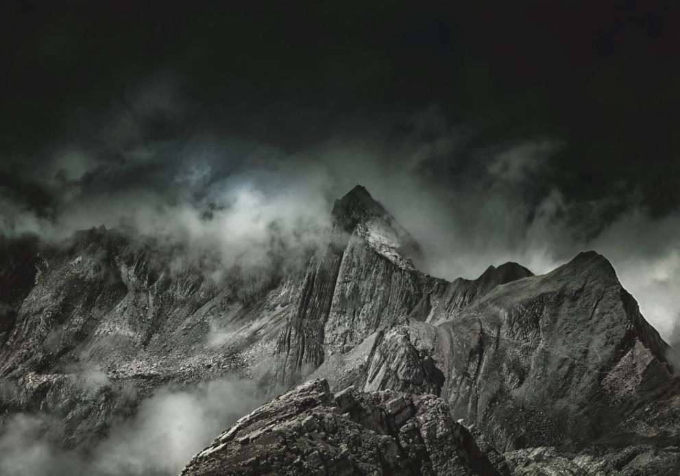 اپلیکیشن همهکاره معاملاتی